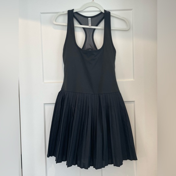 Fabletics Hot Shot Pleated Classic Mini Athletic Dress Black Size M - Picture 4 of 8